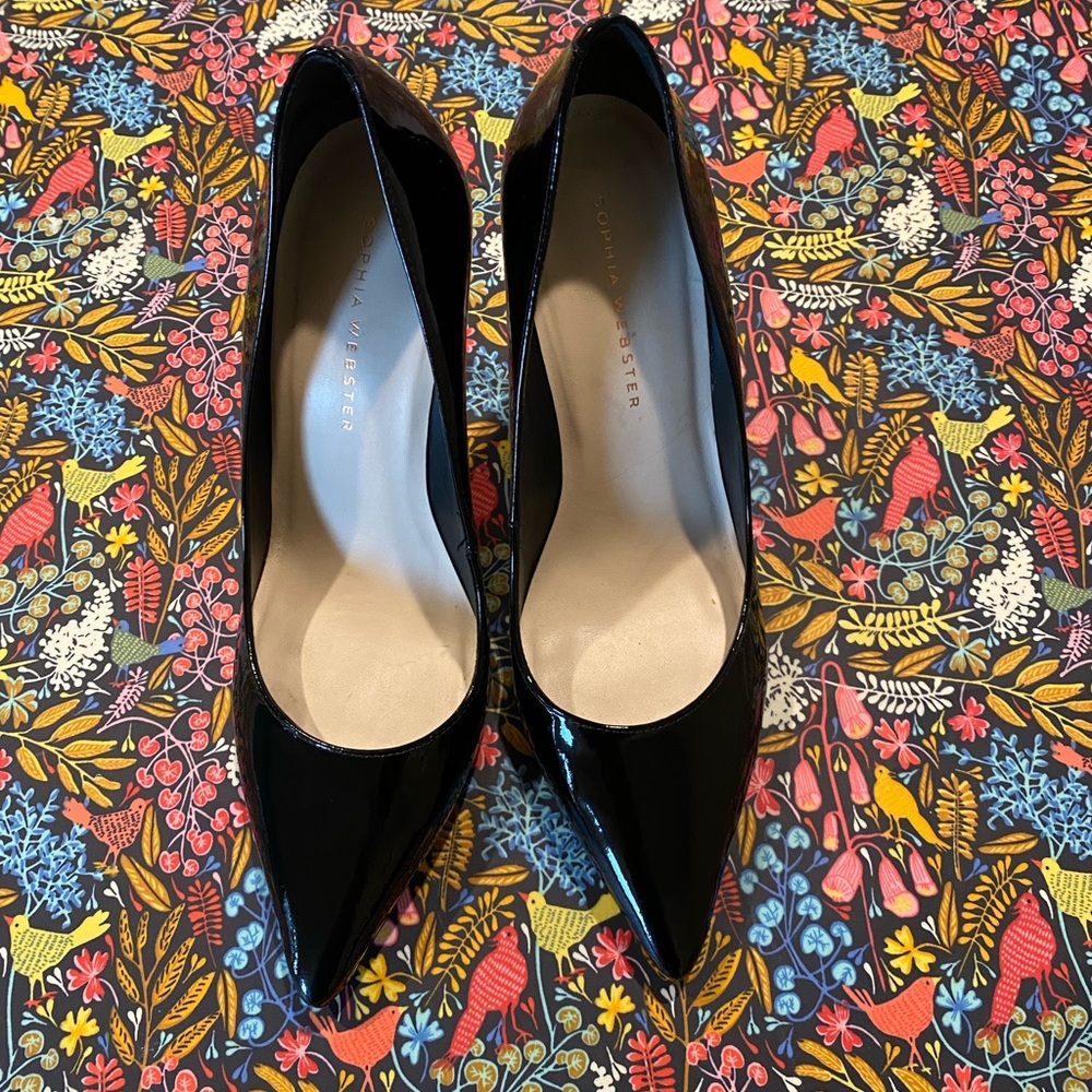 Charlotte Olympia Patent Leather black pumps size 6.5